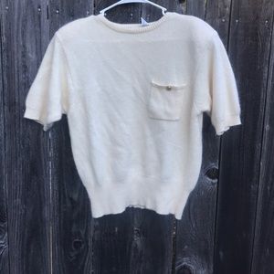 ✨Liz Claiborne Sweater with Short Sleeves ✨